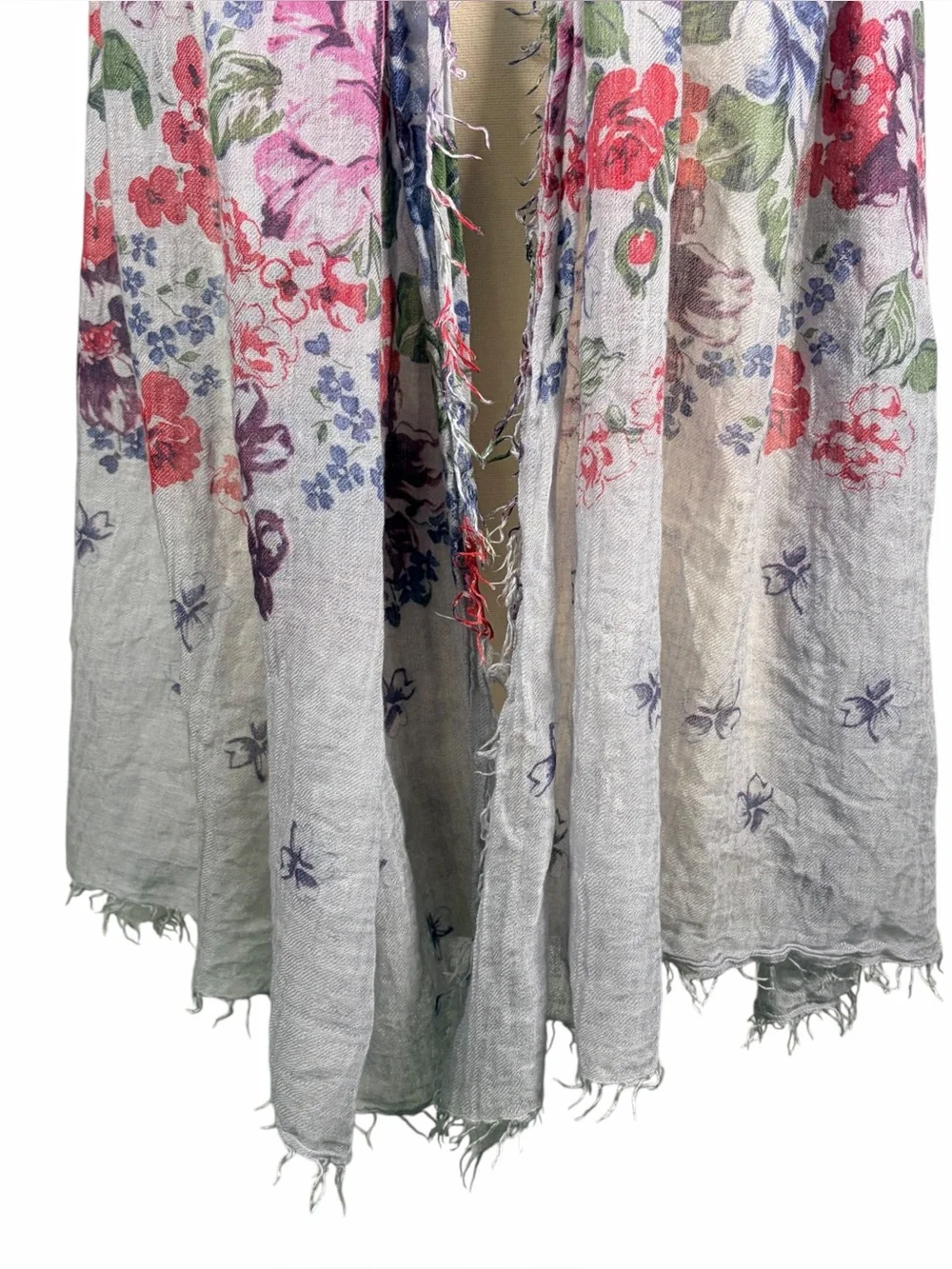LANCIONI Gray Floral Lightweight Scarf Wrap Made in Italy Cottagecore